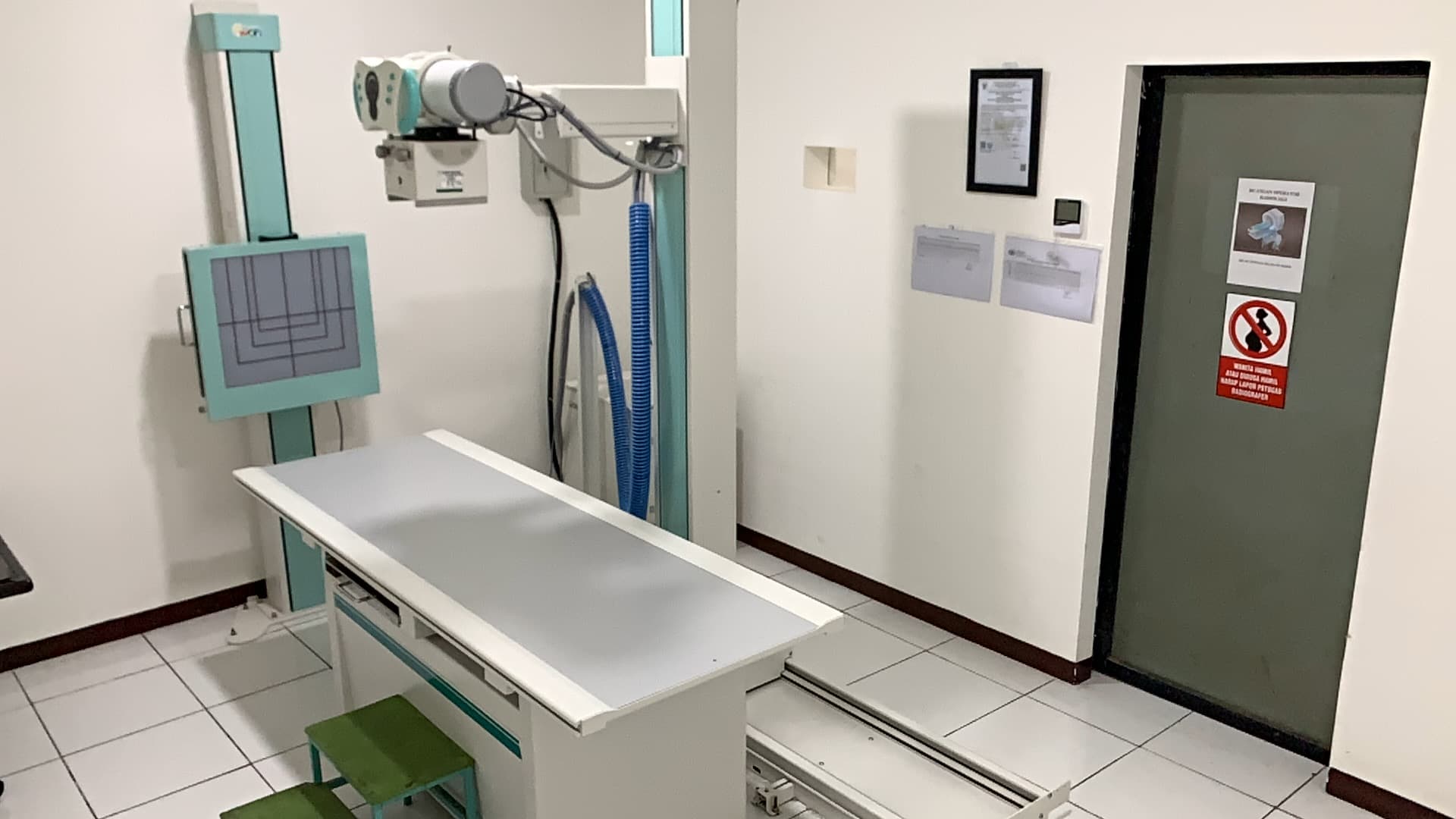 Ruang radiologi Rumah Sakit Setya Bhakti